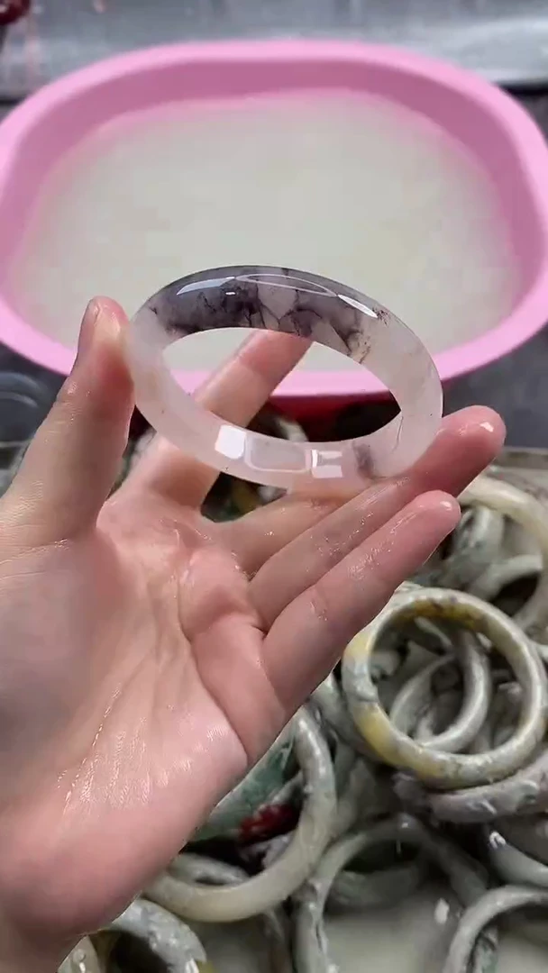未镶嵌手镯石英质玉2