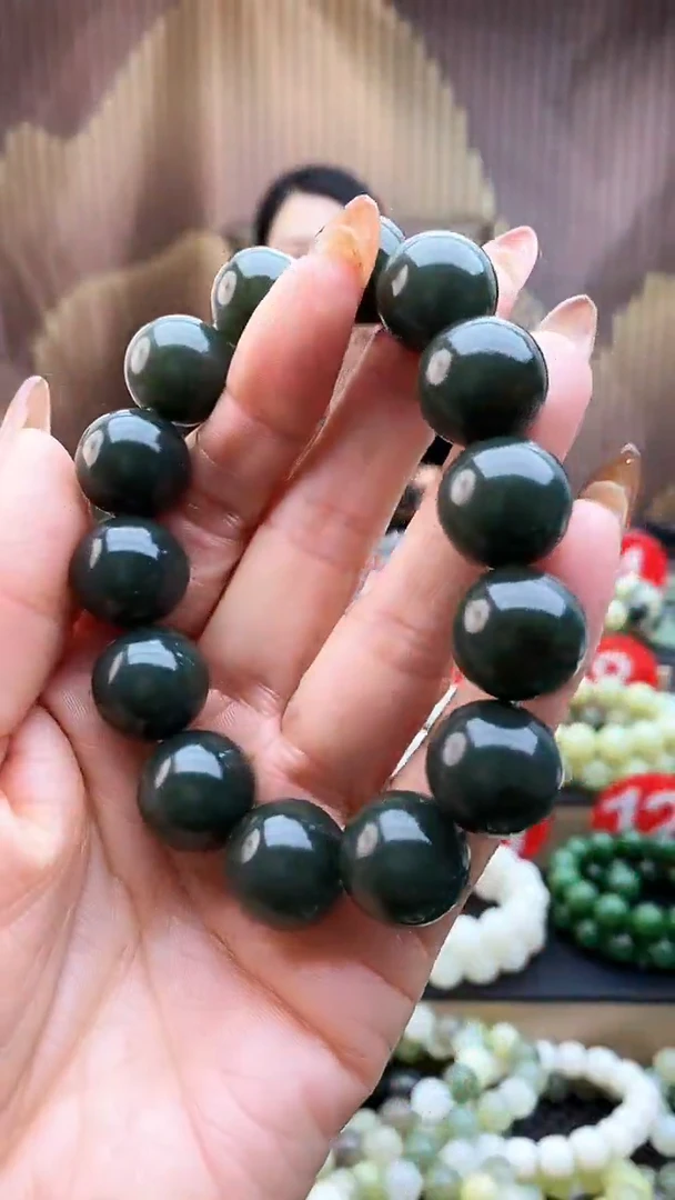 未镶嵌手串和田玉且末蓝16有包容