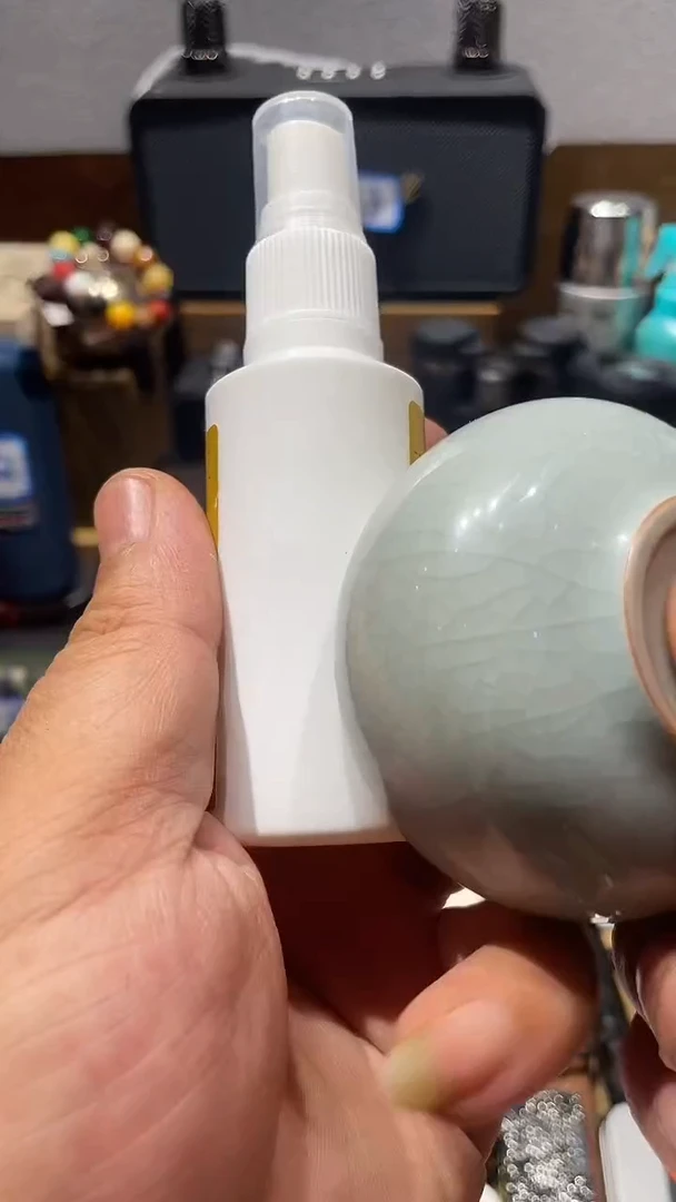 瓷片闪购商品 如图所示