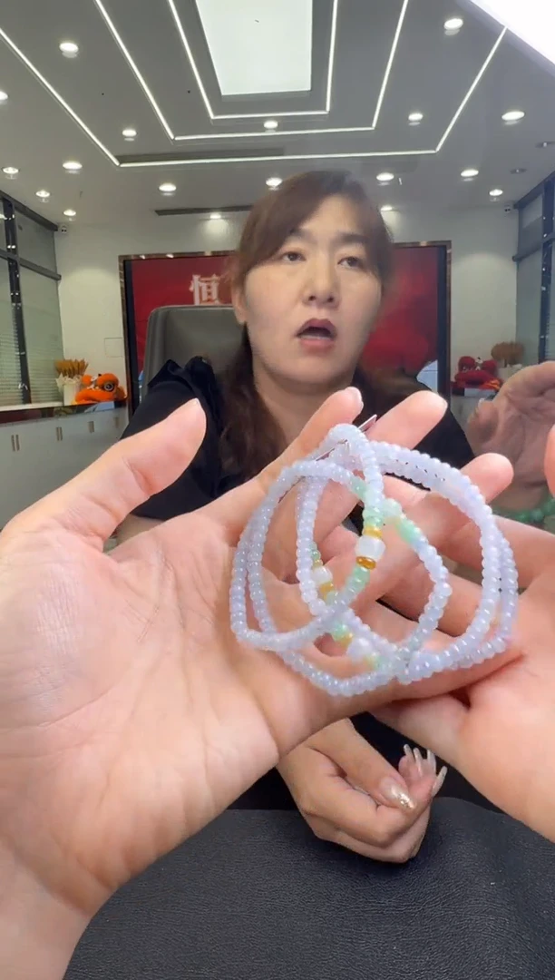 翡翠未镶嵌颈饰手链（多样性发一）