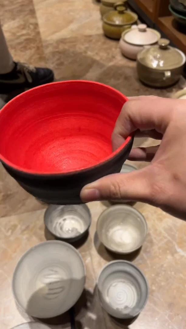 【闪购商品】瓷片564 外黑内红米饭碗1个