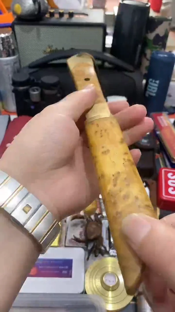 瓷片闪购商品  如图所示