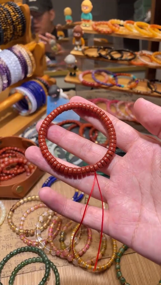 玛瑙/玉髓手串未镶嵌药片南红手串