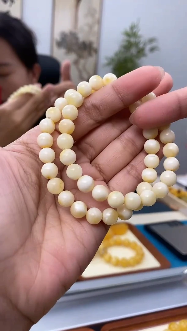 【闪购商品】琥珀裸石未镶嵌天然琥珀蜜蜡手串多样性发一