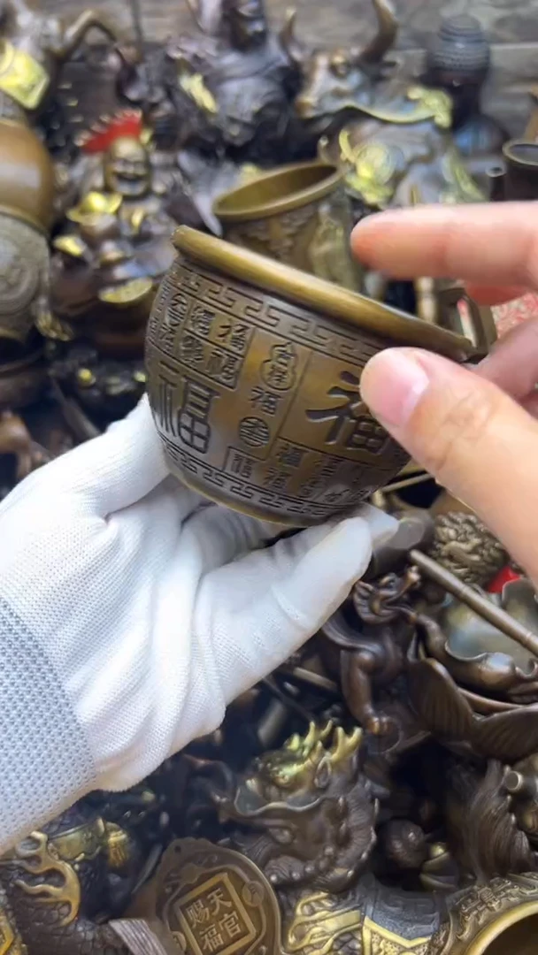 精美铜器，点击下单