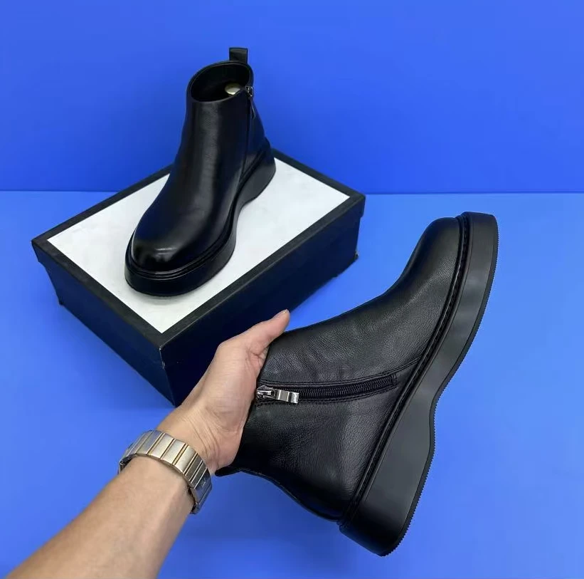 新款高品质全皮面休闲百搭男鞋