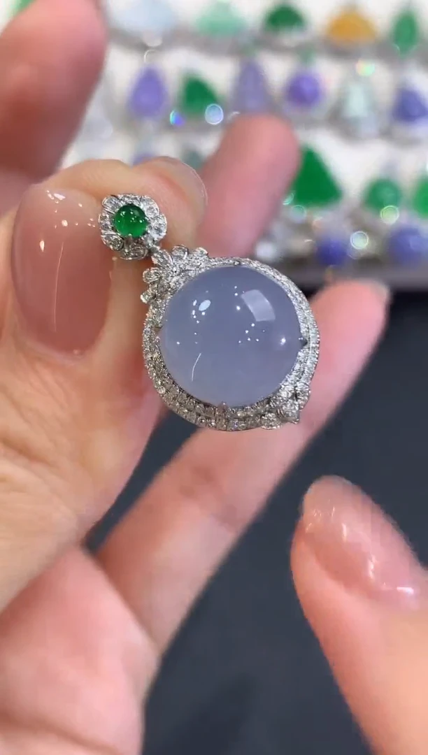 吊坠(不含链)18K金镶嵌翡翠a45紫货有色差