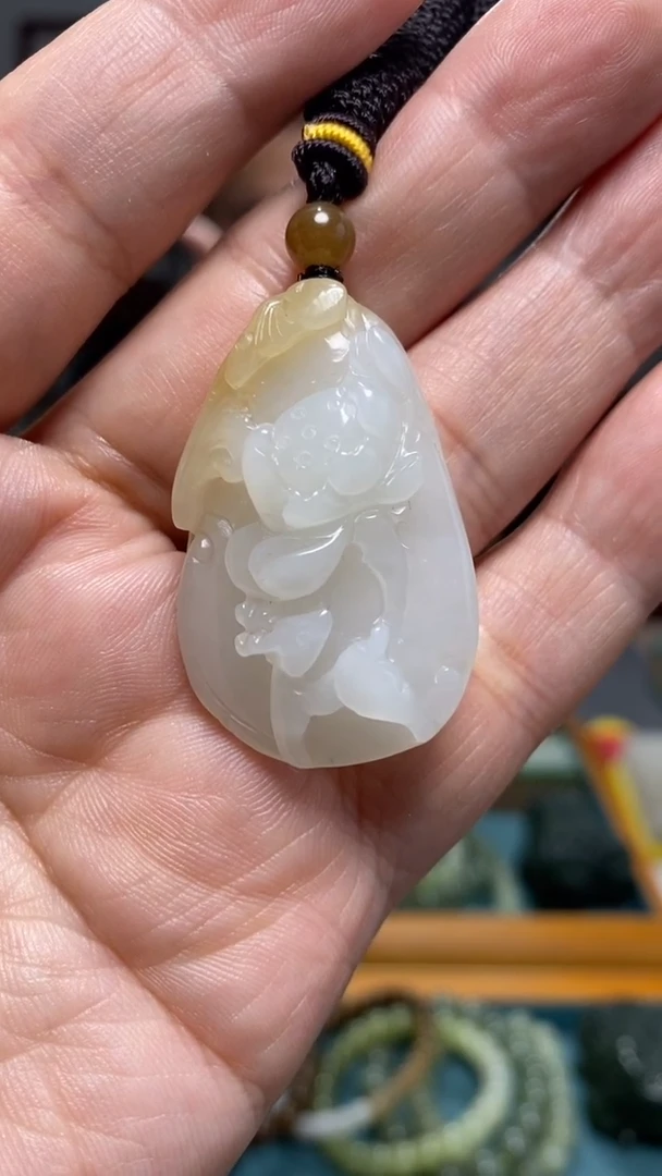 颈饰未镶嵌和田玉94