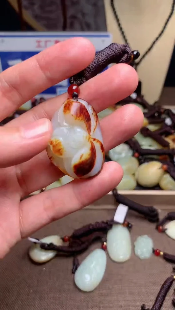 【闪购商品】和田玉颈饰未镶嵌1