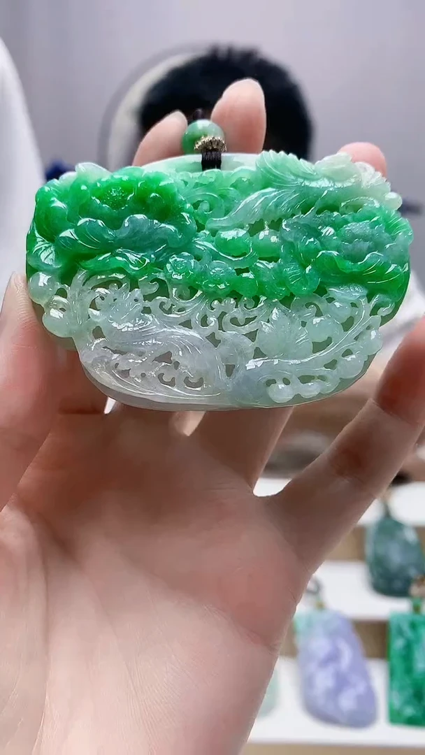 未镶嵌定制翡翠5028zm-毛货挂件156