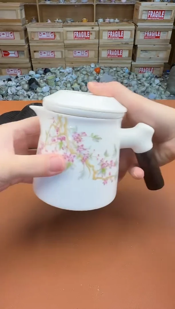 旅行有些茶具有瑕疵介意勿拍，库存清货都是孤品亏本卖。
