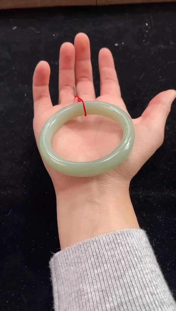 未镶嵌手镯和田玉新疆且末近矿料55圈口上等和田玉手镯女