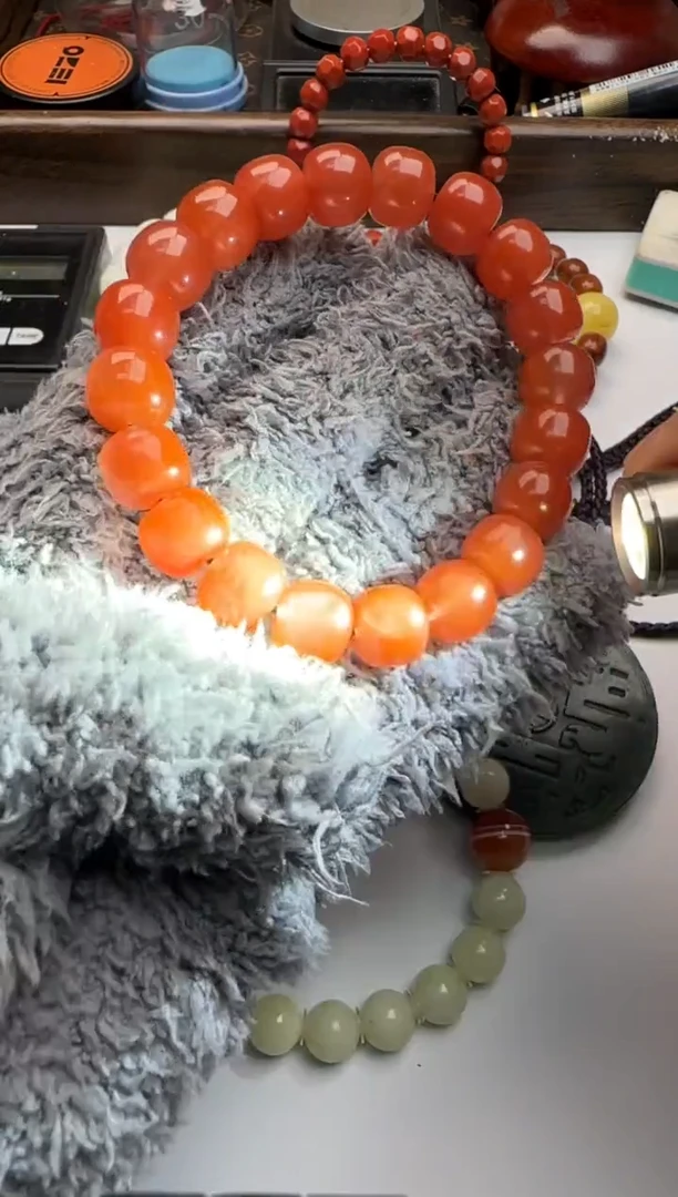 未镶嵌南红玛瑙挂件南红