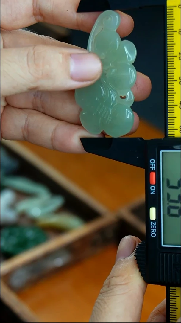 颈饰未镶嵌和田玉001