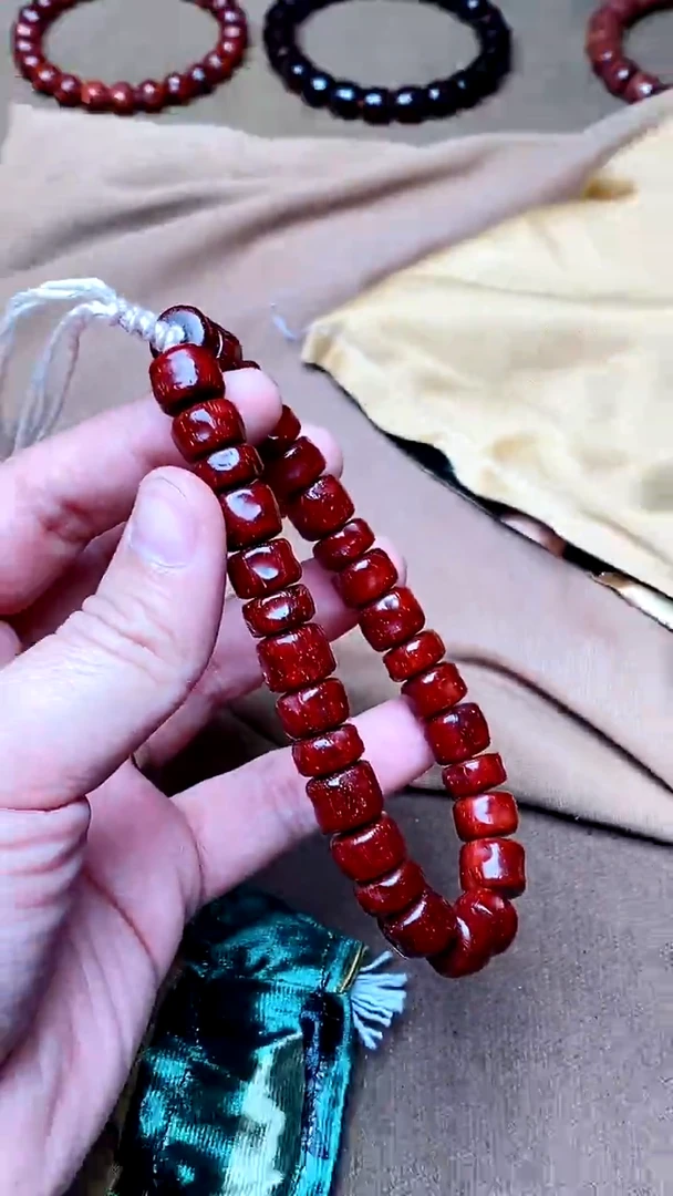 【闪购商品】檀香紫檀（小叶紫檀）超精工手持