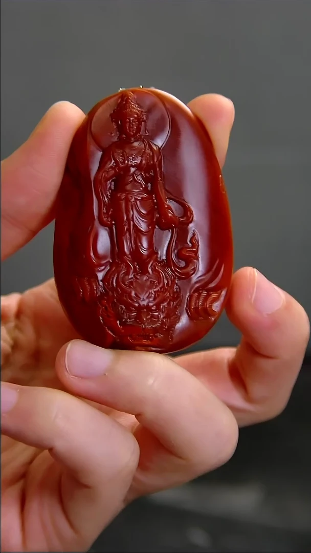 未镶嵌雕刻南红玛瑙012ZB1112产品一个