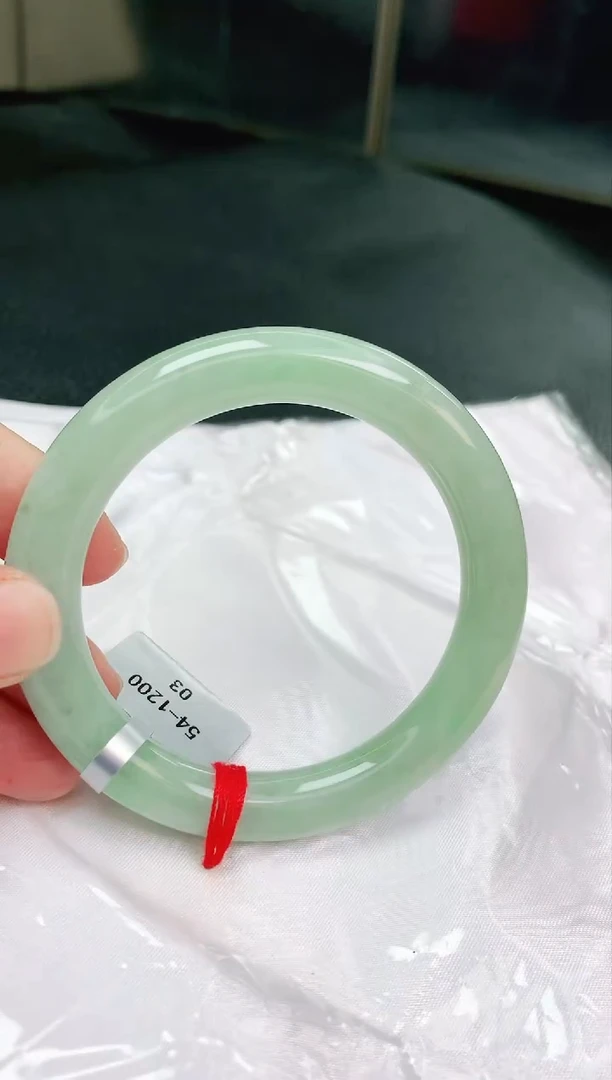 未镶嵌手镯翡翠缅甸天然A货翡翠手镯