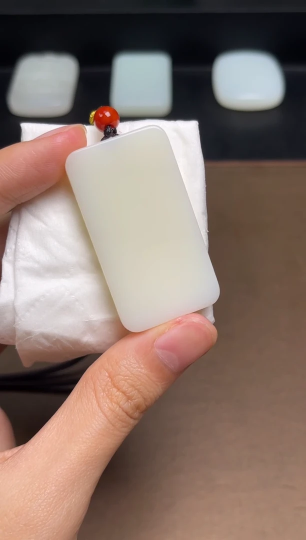 和田玉未镶嵌颈饰31