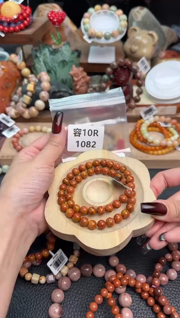 【闪购商品】石英质玉手链未镶嵌10R1082