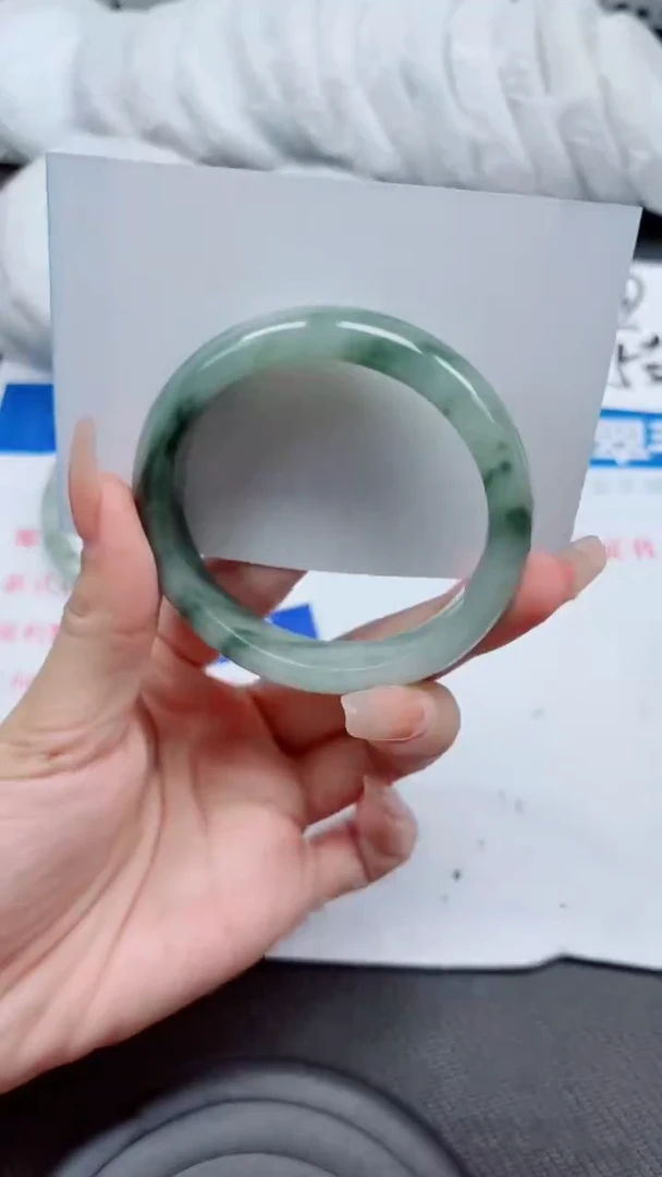 石英质玉手镯未镶嵌A14-56.57