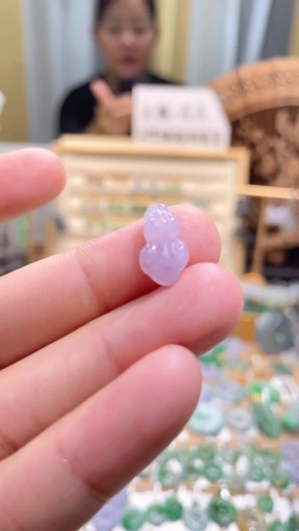 颈饰未镶嵌翡翠滴流