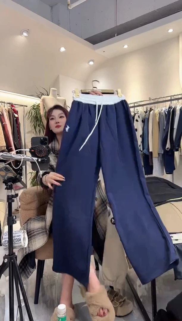 SG-秋冬新款服装服饰-303