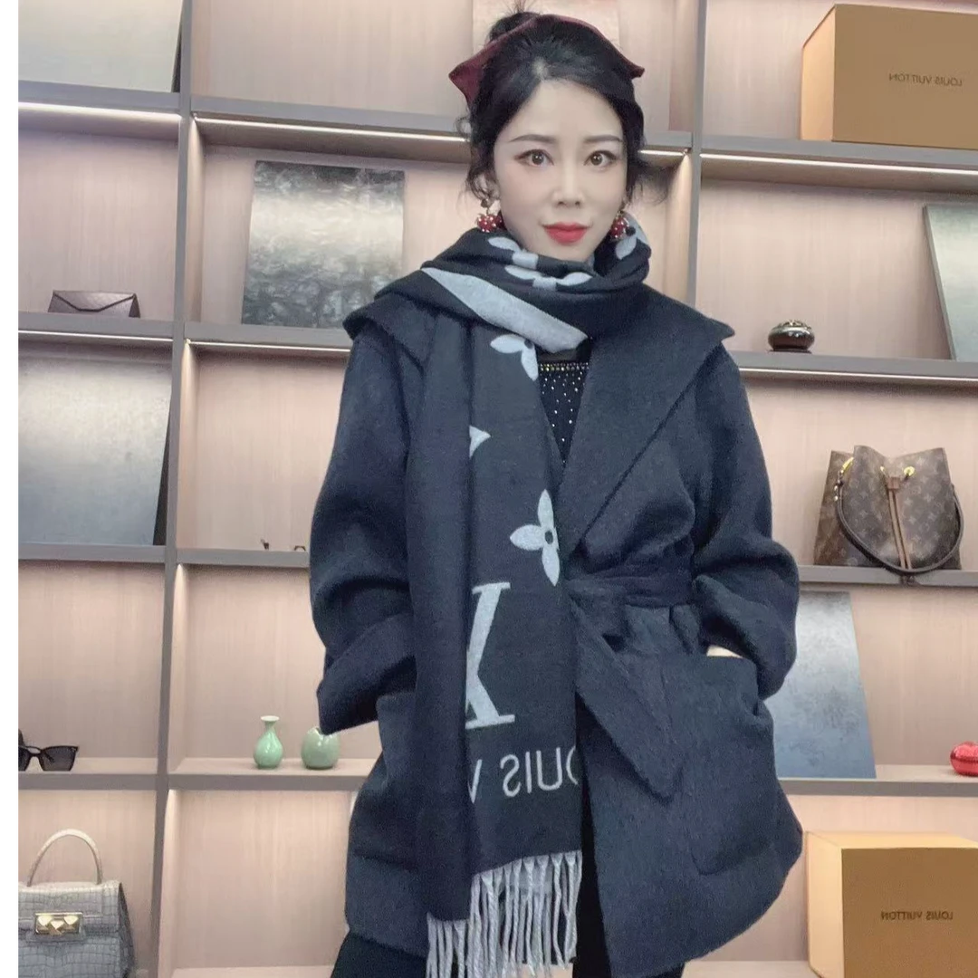 女士连帽高端羊驼双面大衣8463