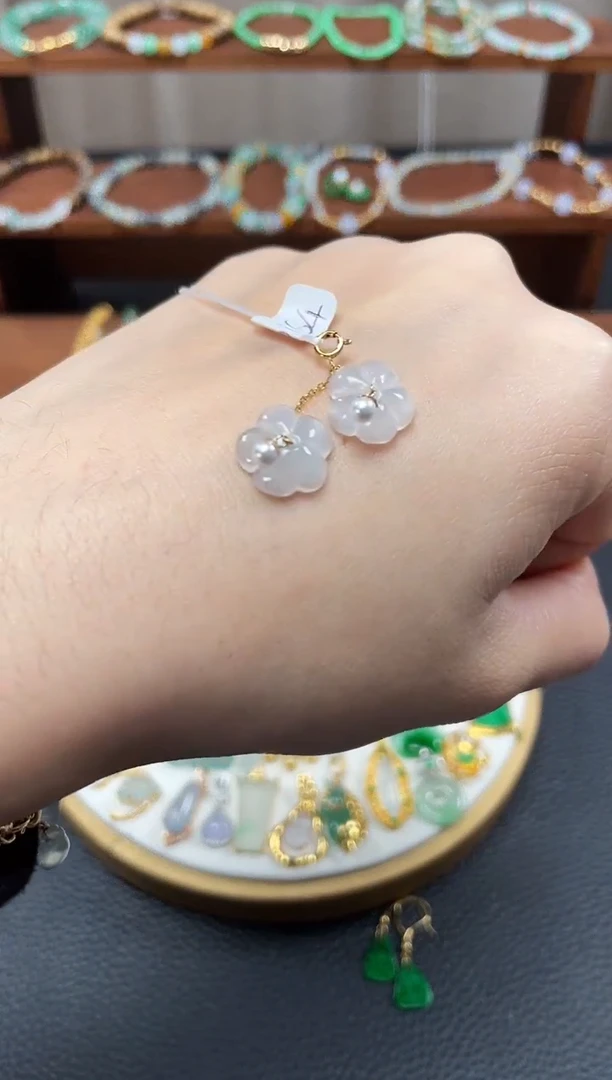 【闪购商品】翡翠吊坠(不含链)18K金镶嵌一个  JK708