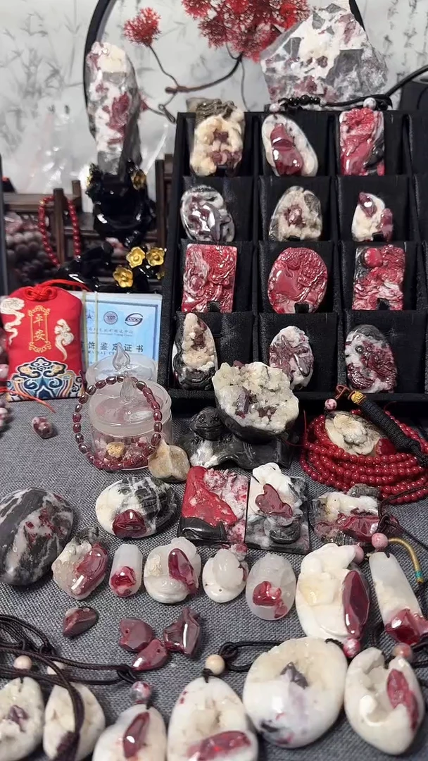 【闪购商品】天然辰砂大晶砂随行吊坠1