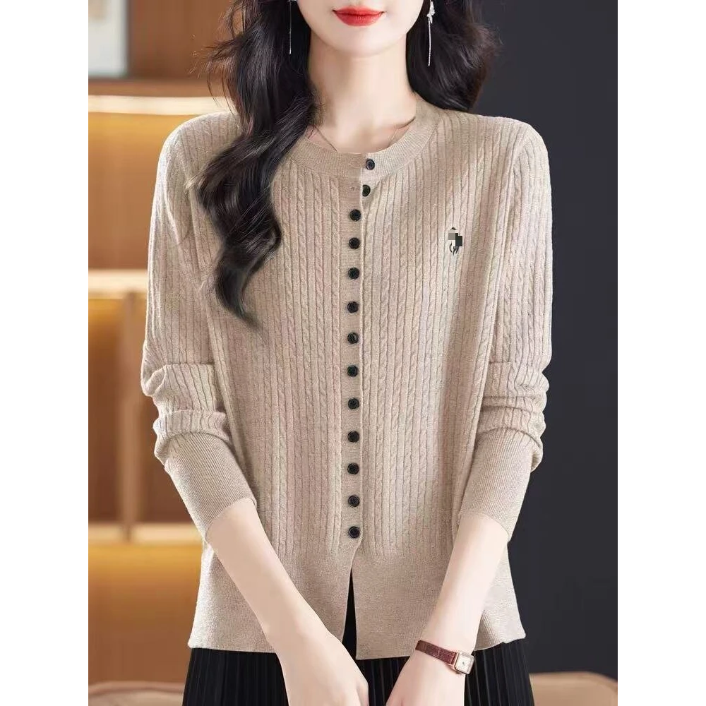 普拉那 650 圆领常规春季新款毛针织衫百搭显瘦宽松气质上衣开衫