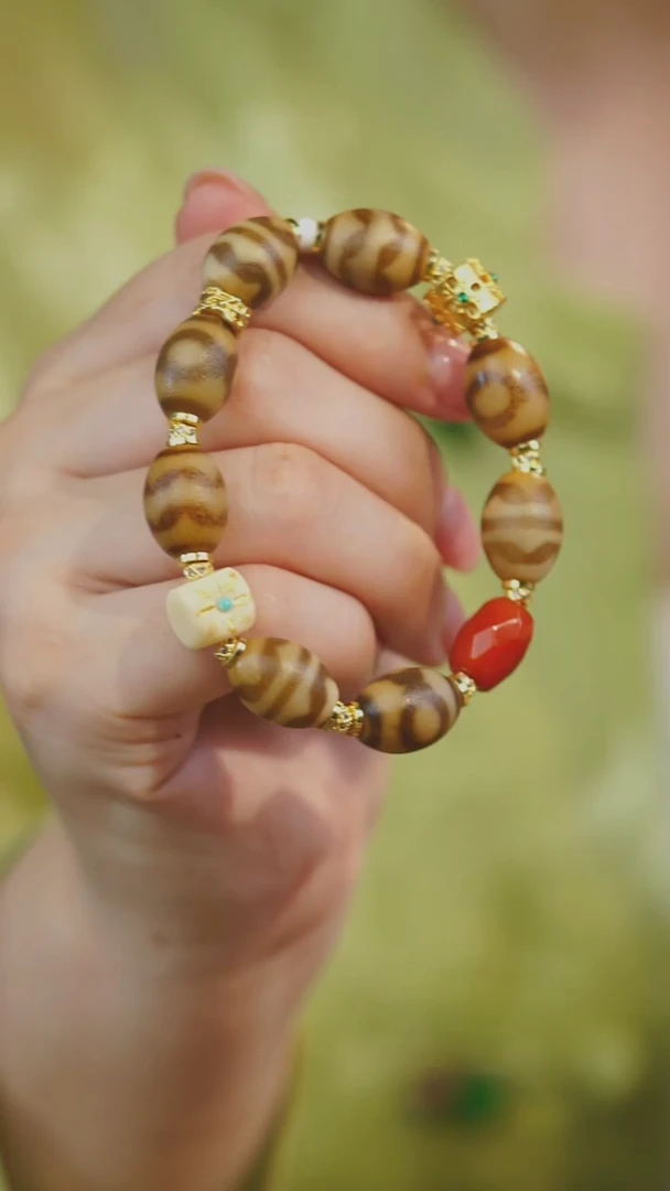 未镶嵌颈饰玛瑙/玉髓（覆膜）多样性发其一 多宝手串