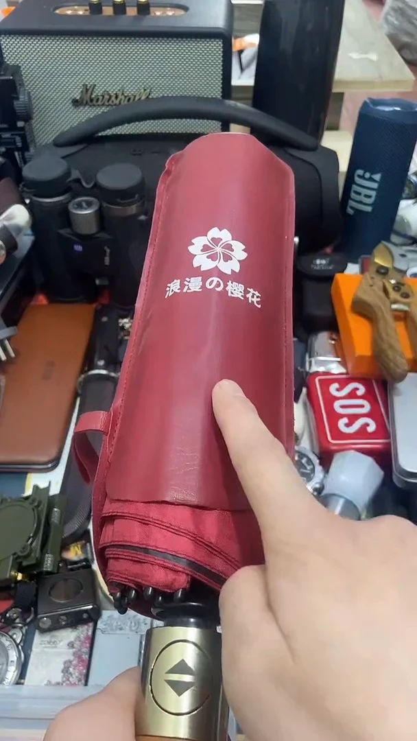 瓷片闪购商品 如图所示