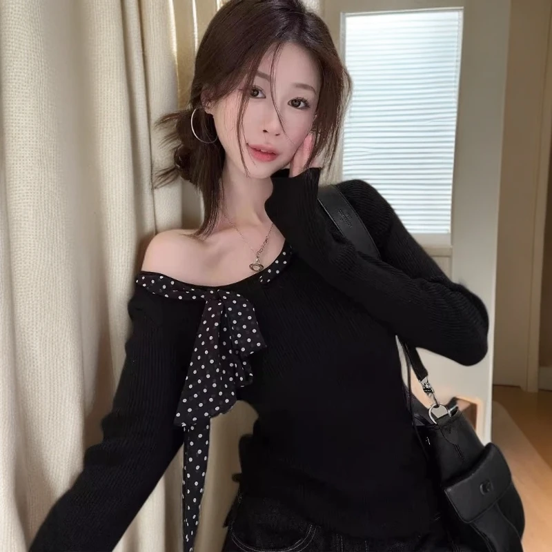 2025年新款早秋独特漂亮小衫设计感上衣炸街风女装黑色气质方领