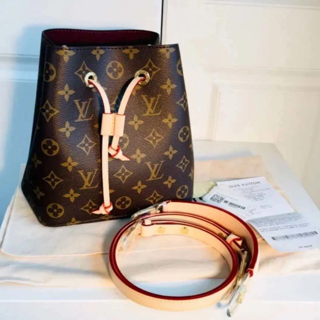 未使用 LouisVuitton/路易威登 LV老花Neonoe BB小水桶  (芯片款）