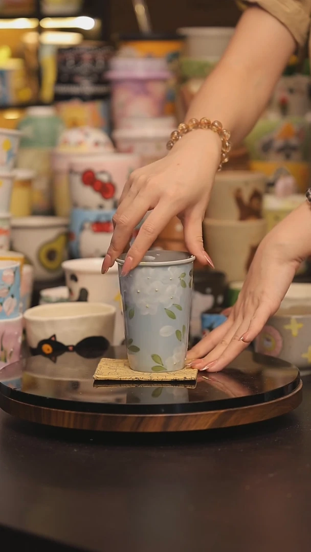 景德镇釉下彩绘设计师款式陶瓷