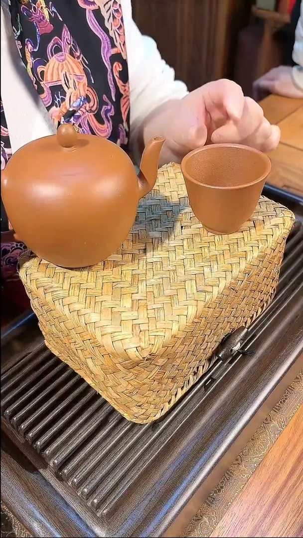 茶壶紫砂星*美人肩紫砂壶200cc