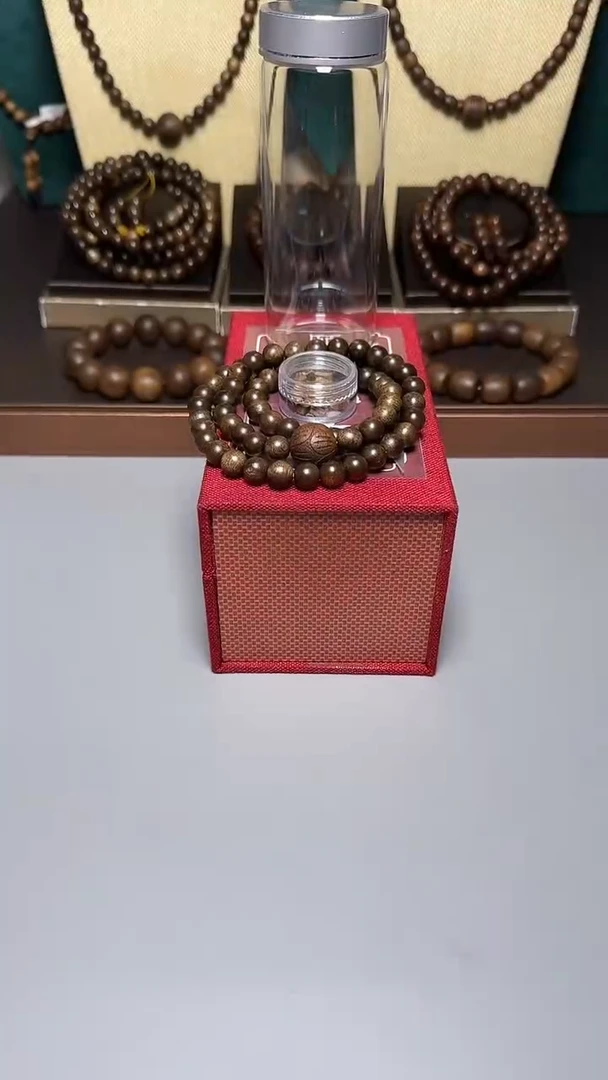 沉香芽庄白棋0.8三圈圆珠