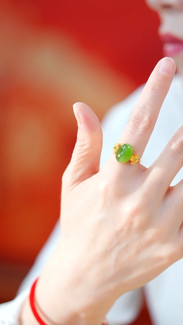 18K金镶嵌戒指和田玉HNZ14353-13