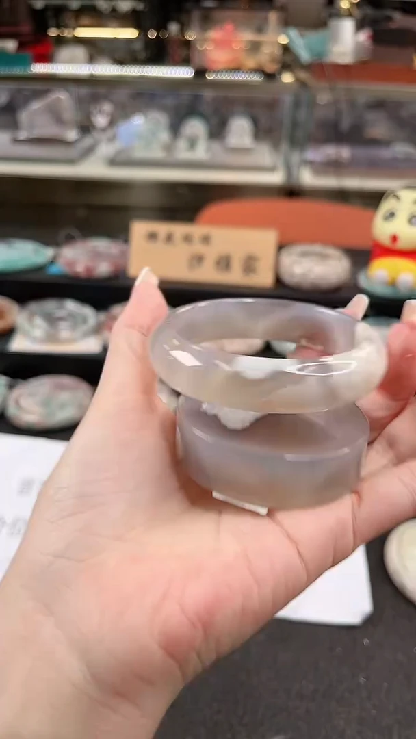 未镶嵌手镯石英质玉62圈口 （赠品镯心）310309