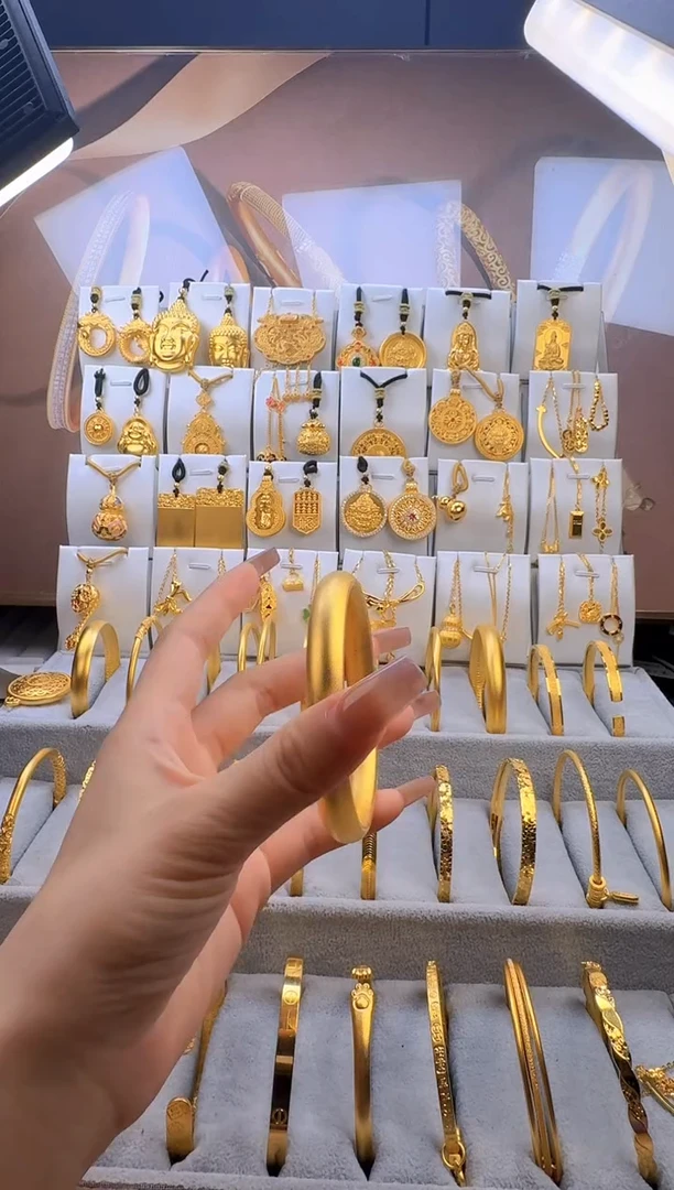 无足银乖* 素圈泥鳅背手镯  总重39g外3g卡10