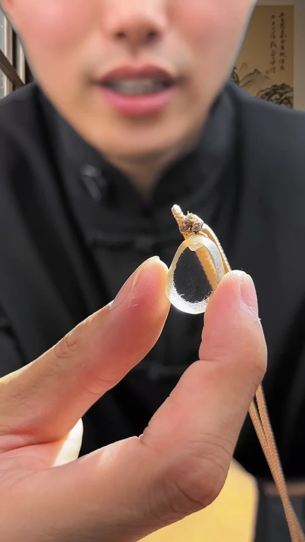 未镶嵌吊坠(赠链)水晶水晶