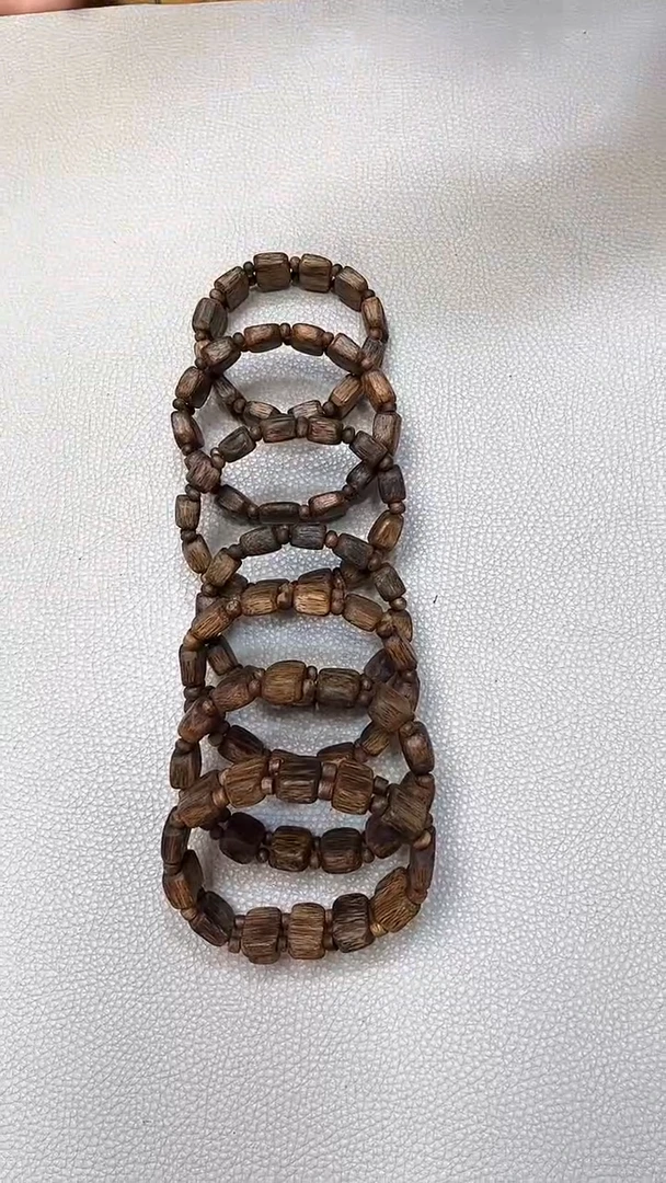 【闪购商品】沉香手串棋楠九九沉红金猊随型手牌单圈多样性发其一