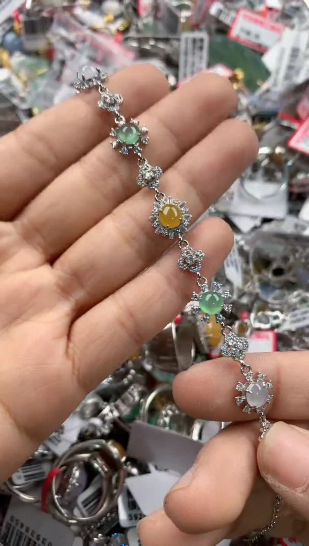 银S925镶嵌戒指翡翠444         9