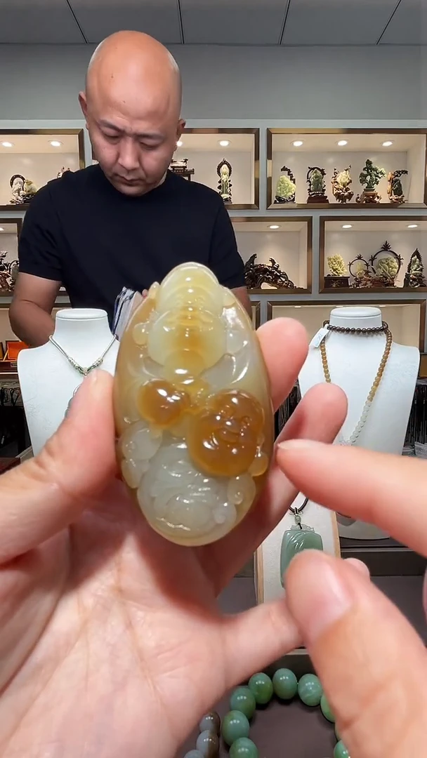 和田玉未镶嵌颈饰苏