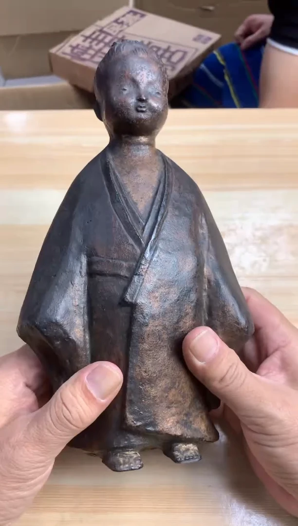 默认微瑕，no退no换，介意勿拍