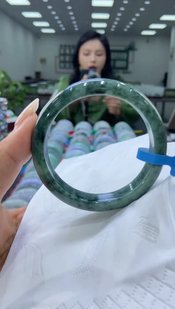 未镶嵌手镯翡翠0001978