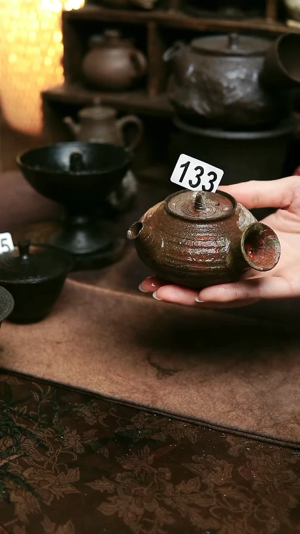 紫砂全手工粉引茶壶130毫升