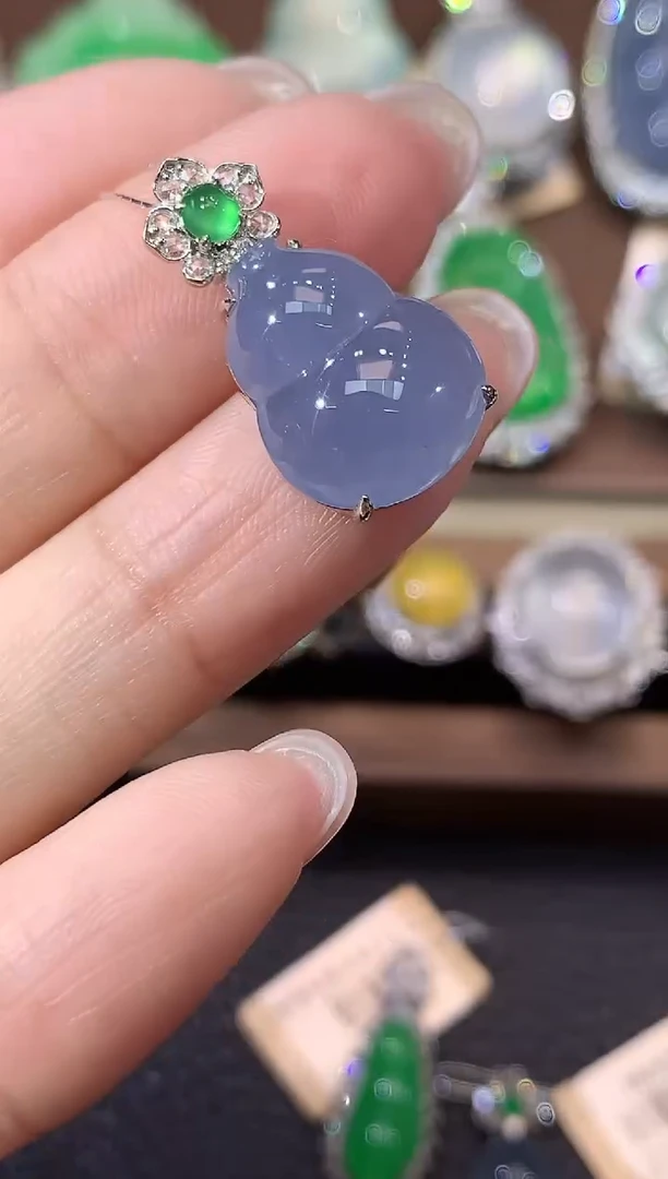 吊坠(不含链)18K金镶嵌翡翠C22 紫货有一定色差