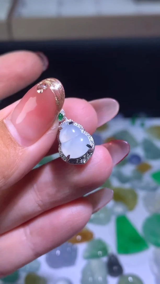 【闪购商品】翡翠颈饰银S925镶嵌净货