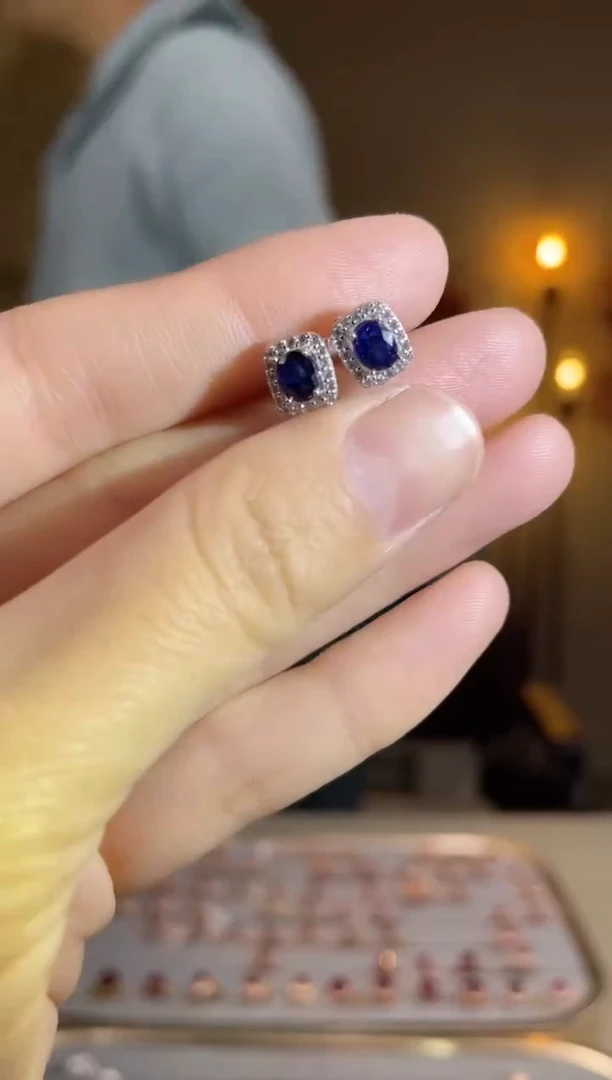 耳饰蓝宝石银S925镶嵌耳饰